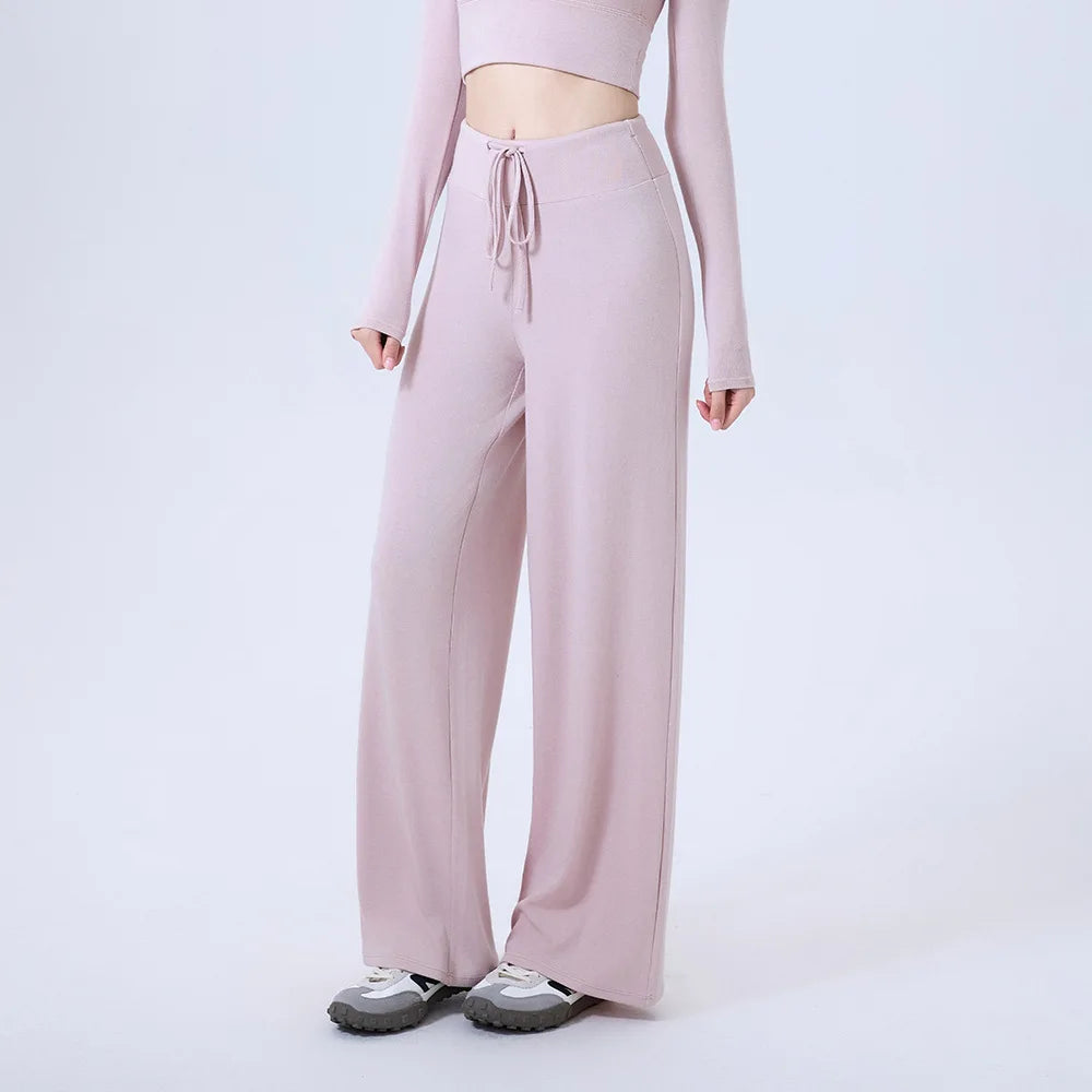 Soft Girl Aesthetic: The Sweatpant