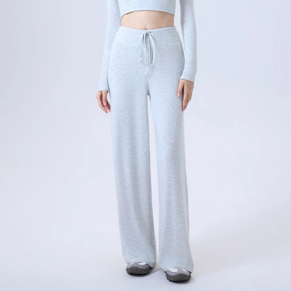 Soft Girl Aesthetic: The Sweatpant