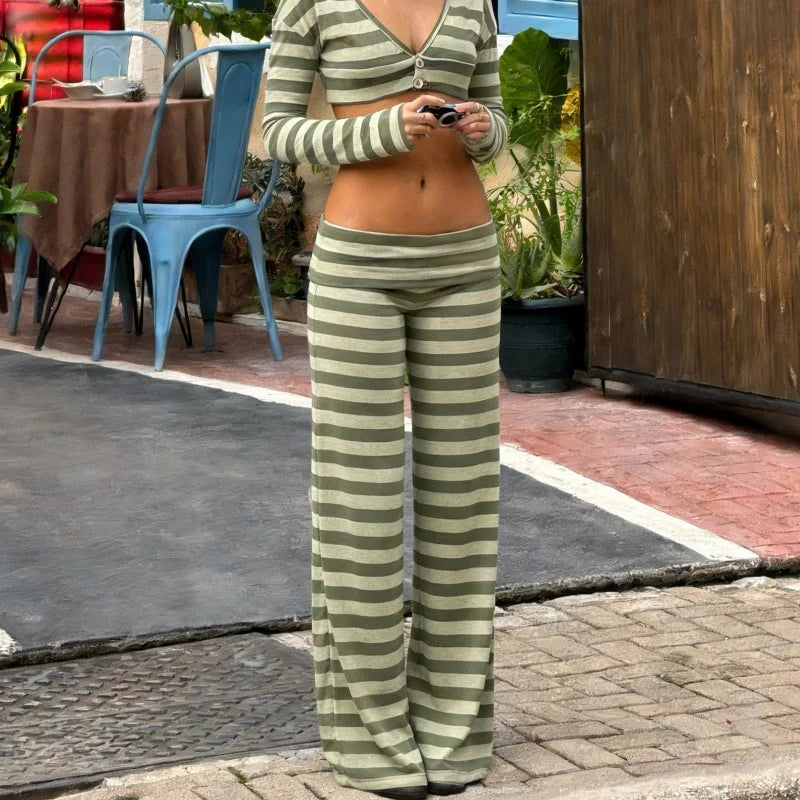 Y2K Dream: The Fold-Over Flare Lounge Pant